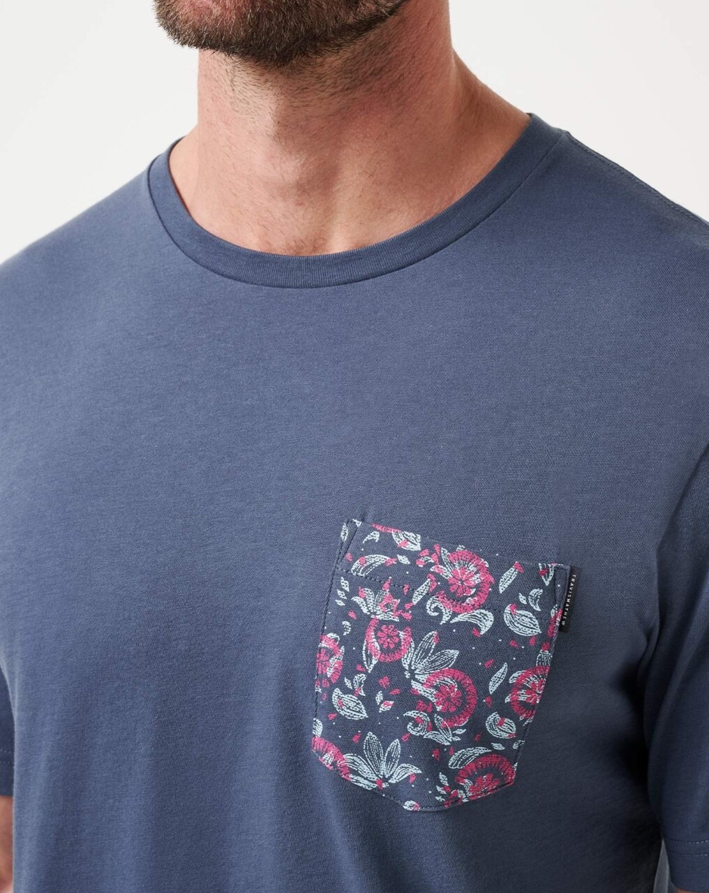 FLOURISH POCKET TEE 3