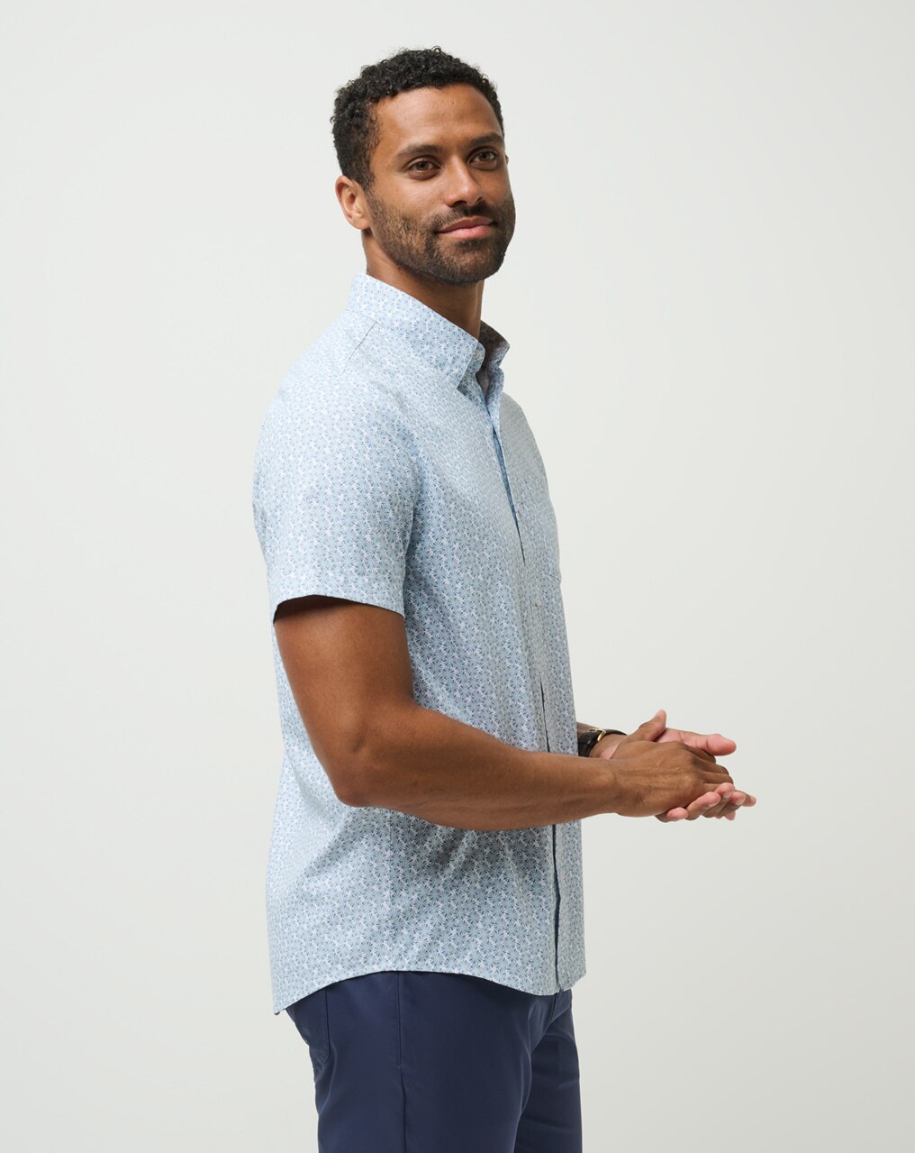 TECHWOVEN COUNTRY MILE BUTTON-UP 1