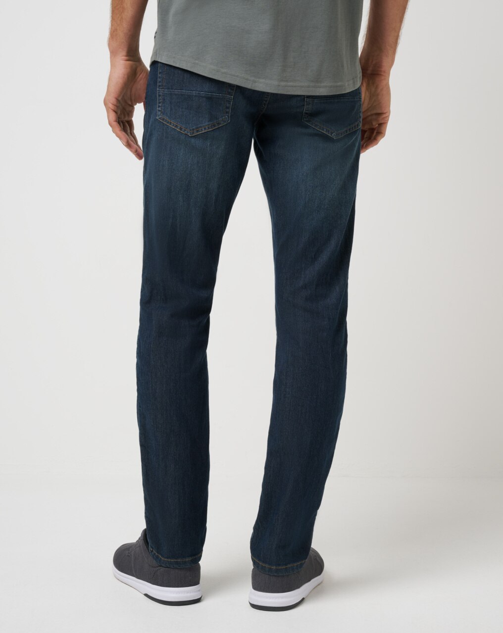 LEGACY FEATHERWEIGHT JEANS 3
