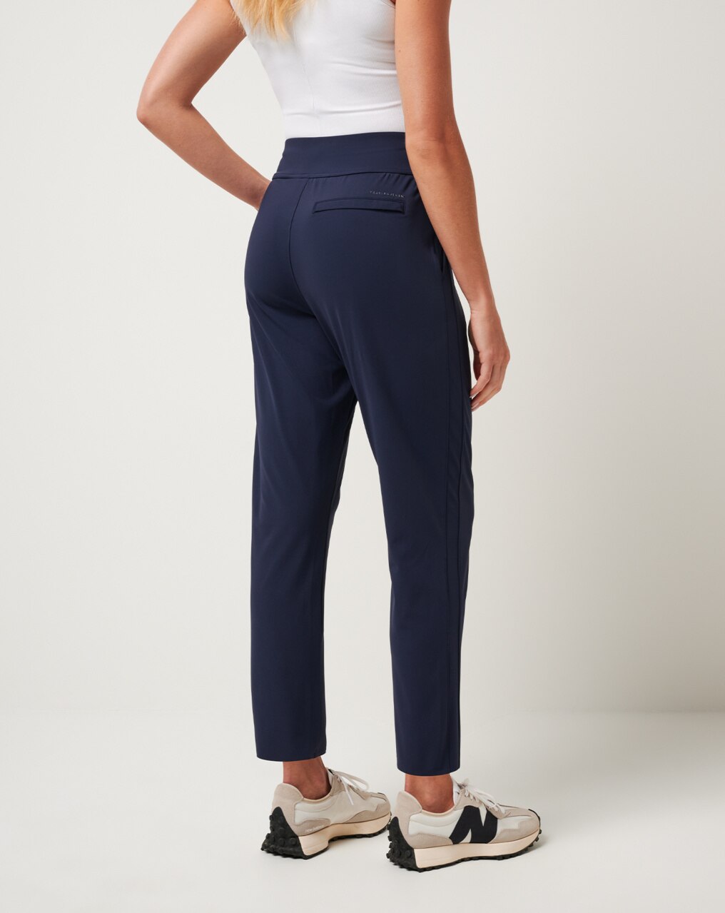 MOVEKNIT RESILIENCE PANT 1