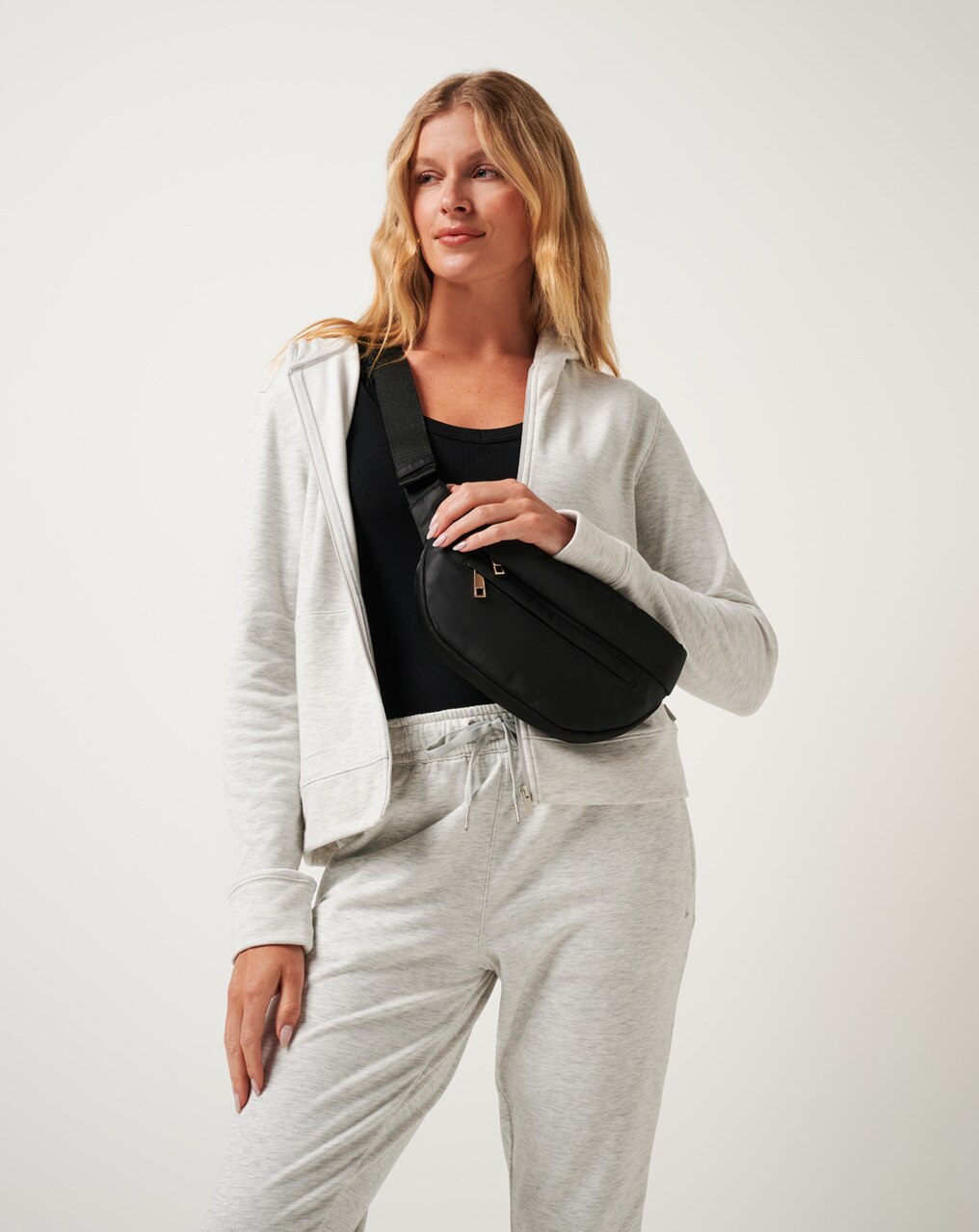 WOMENS CLOUD ZIP HOODIE 6